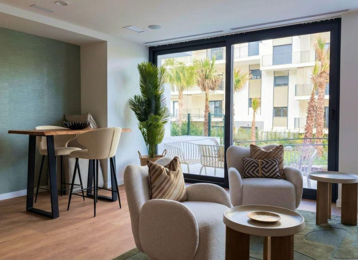 2 Bed Apartment for sale in Estepona Costa Del Sol, Málaga, Spain