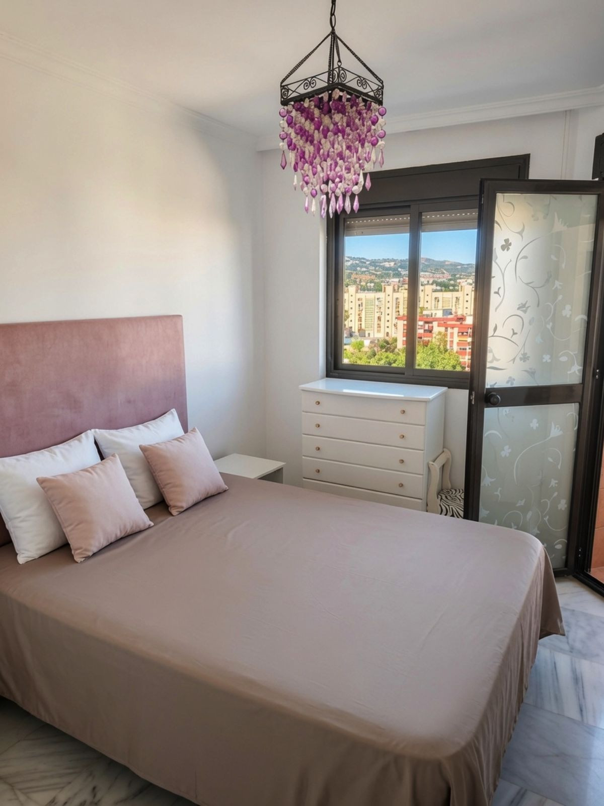3 Bed Apartment for sale in Marbella Costa Del Sol, Málaga, Spain
