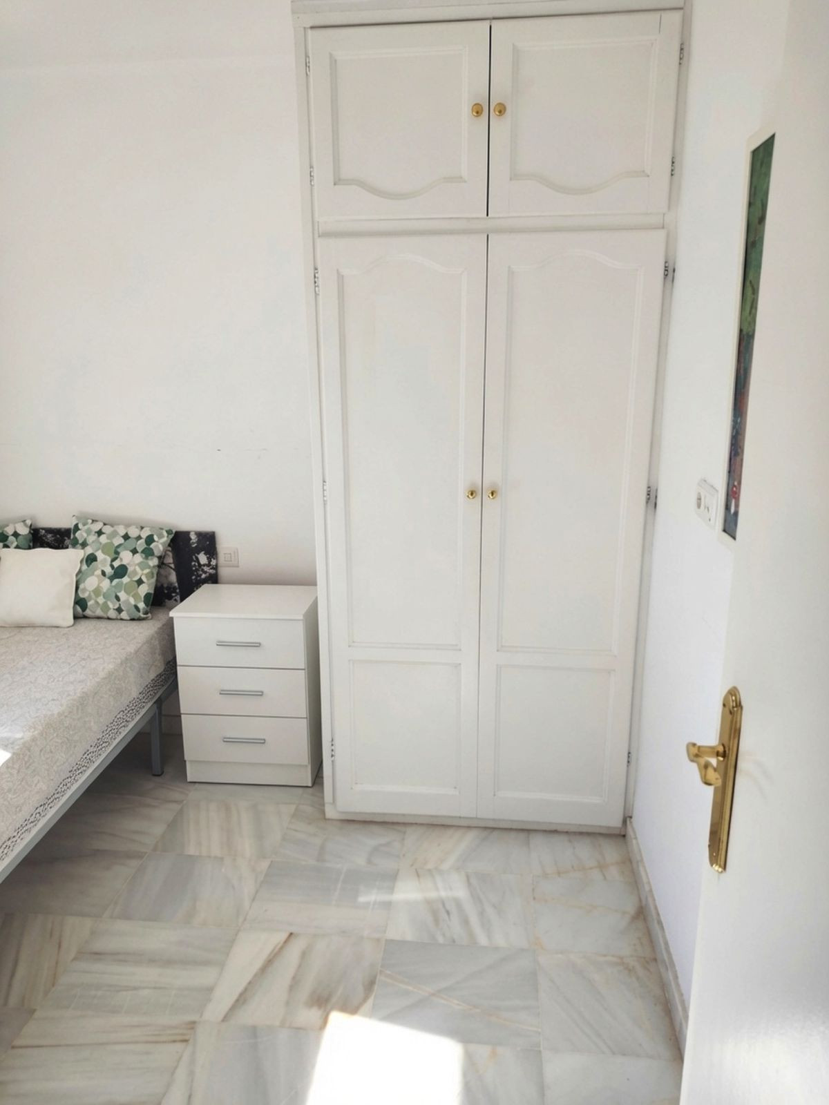 3 Bed Apartment for sale in Marbella Costa Del Sol, Málaga, Spain