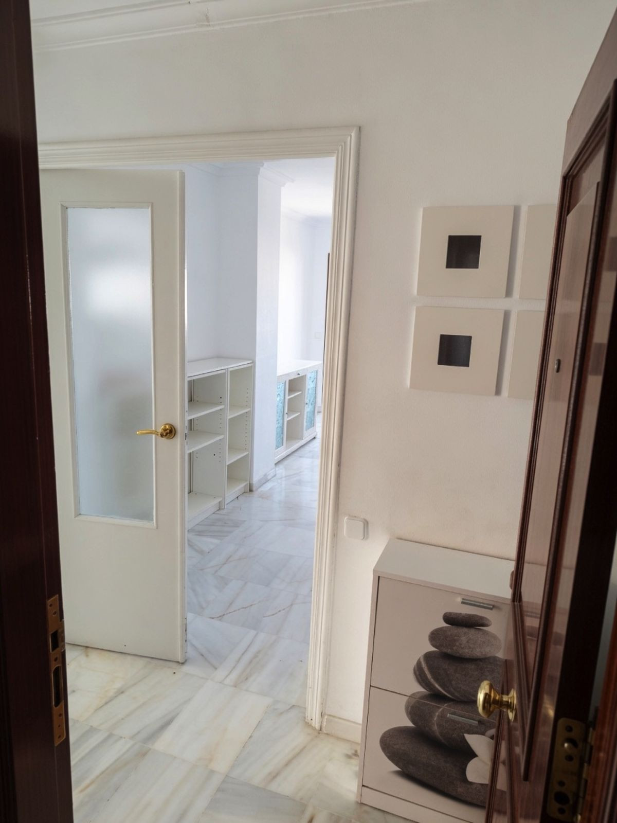 3 Bed Apartment for sale in Marbella Costa Del Sol, Málaga, Spain
