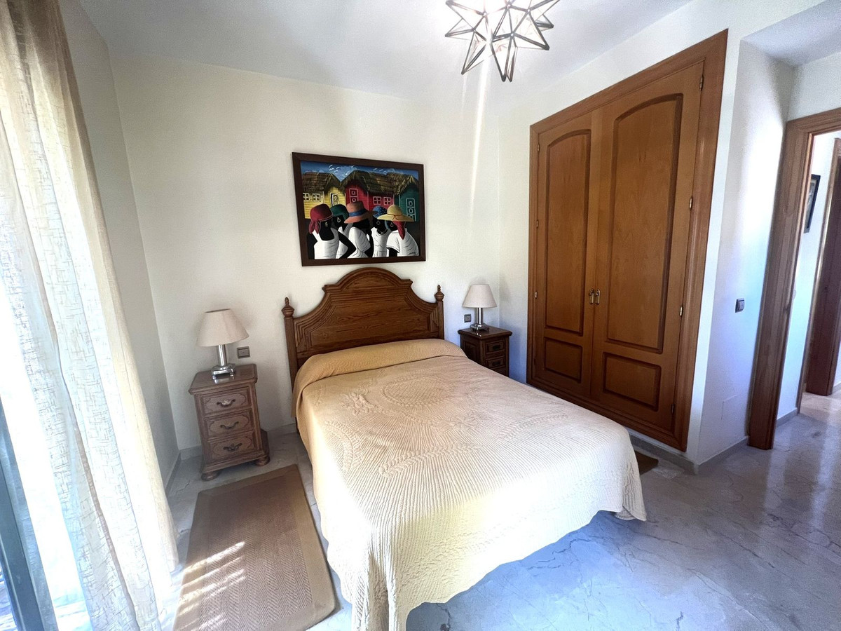 3 Bed Apartment for sale in Atalaya Costa Del Sol, Málaga, Spain