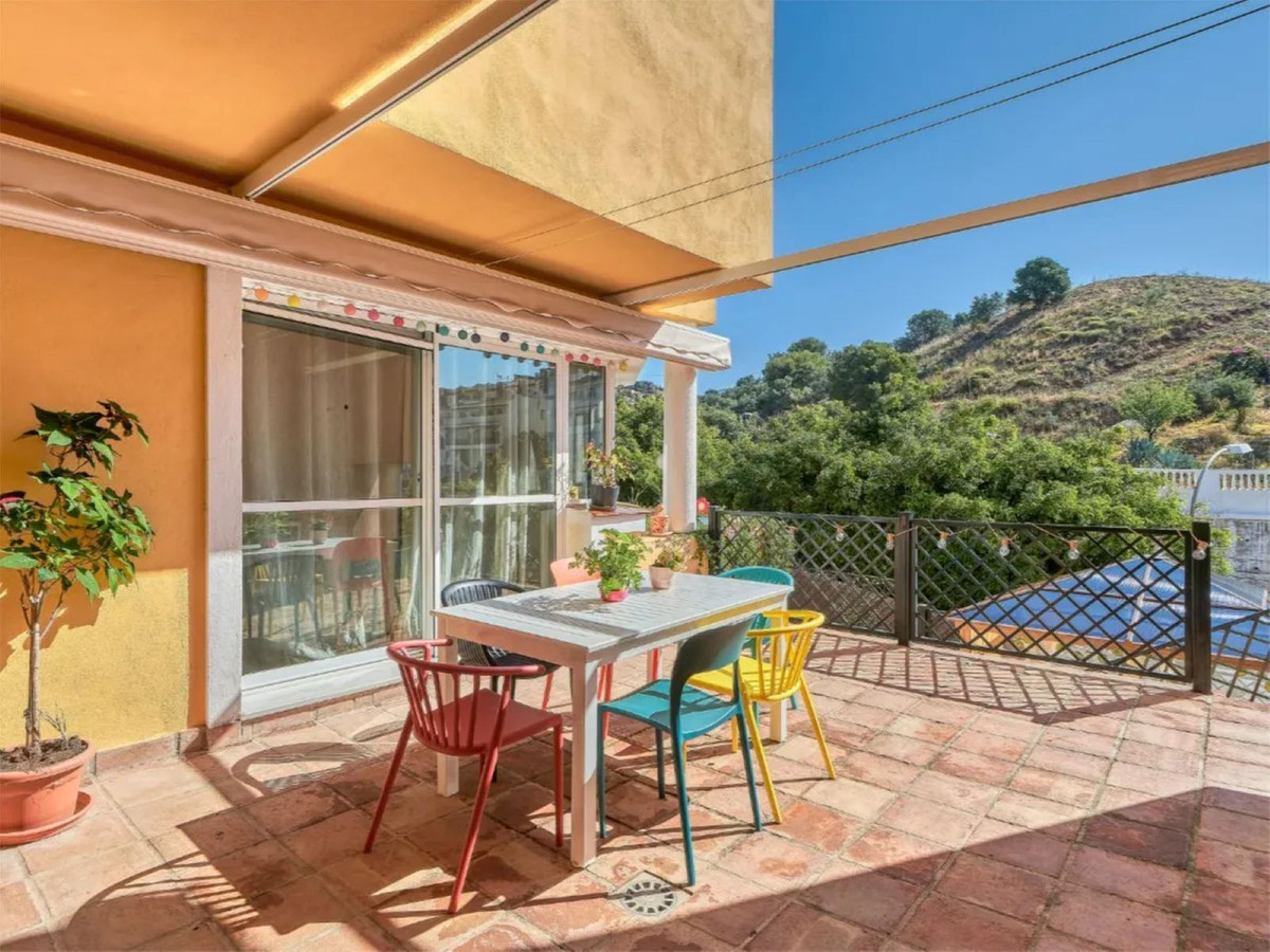 3 Bed Townhouse for sale in Torremar Costa Del Sol, Málaga, Spain