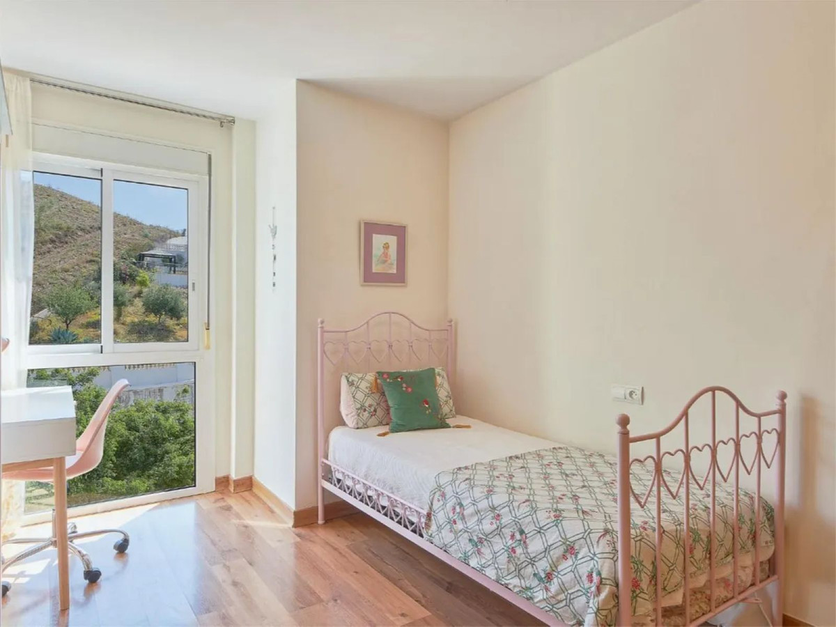 3 Bed Townhouse for sale in Torremar Costa Del Sol, Málaga, Spain