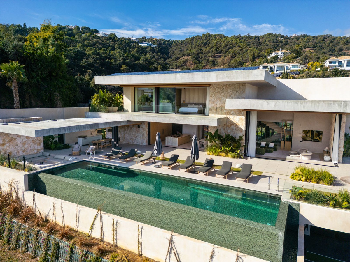 Se vende Villa - Chalet de 6 dormitorios en Costa Del Sol, Málaga, España