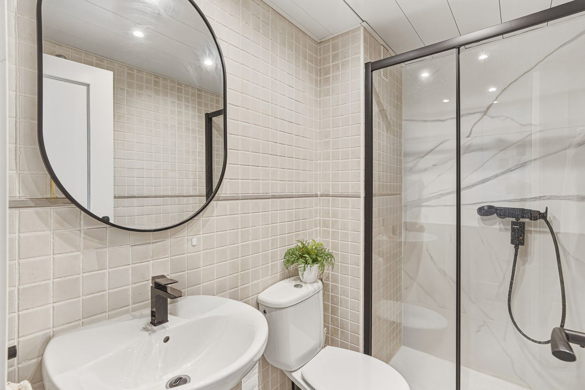 2 Bed Apartment for sale in Riviera Del Sol Costa Del Sol, Málaga, Spain