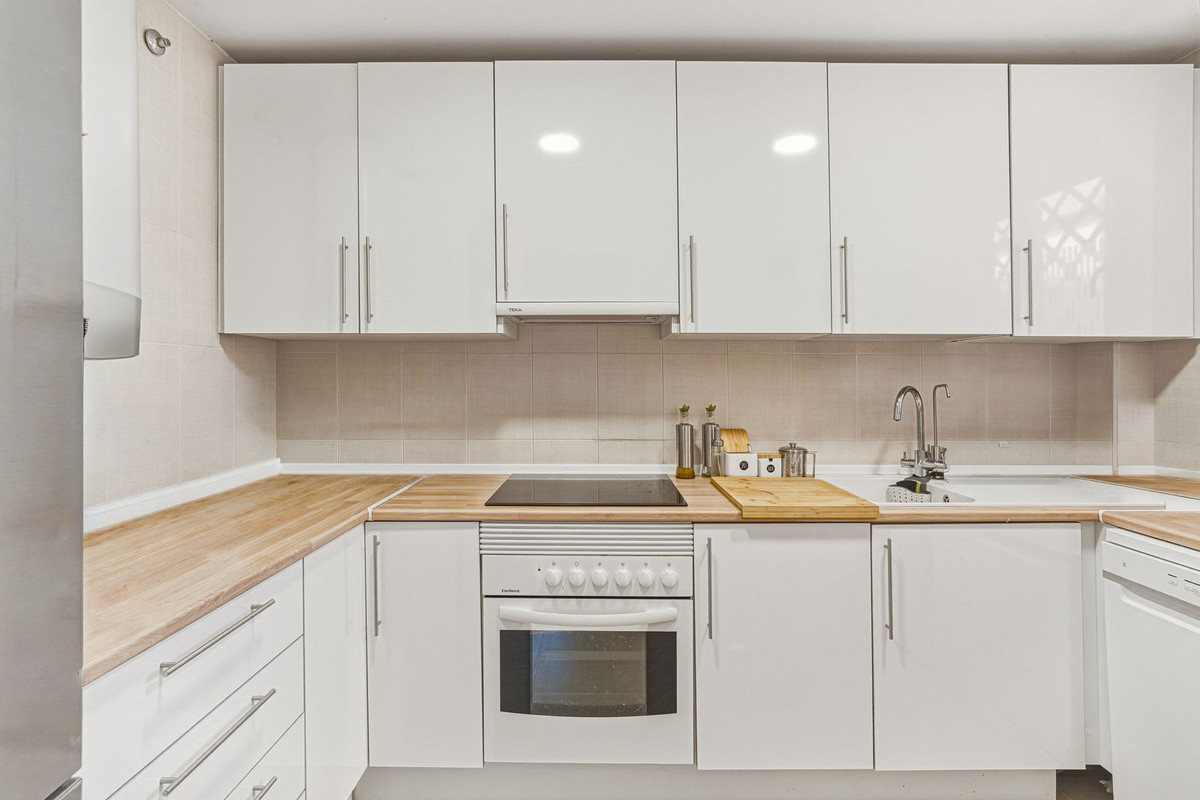 2 Bed Apartment for sale in Riviera Del Sol Costa Del Sol, Málaga, Spain
