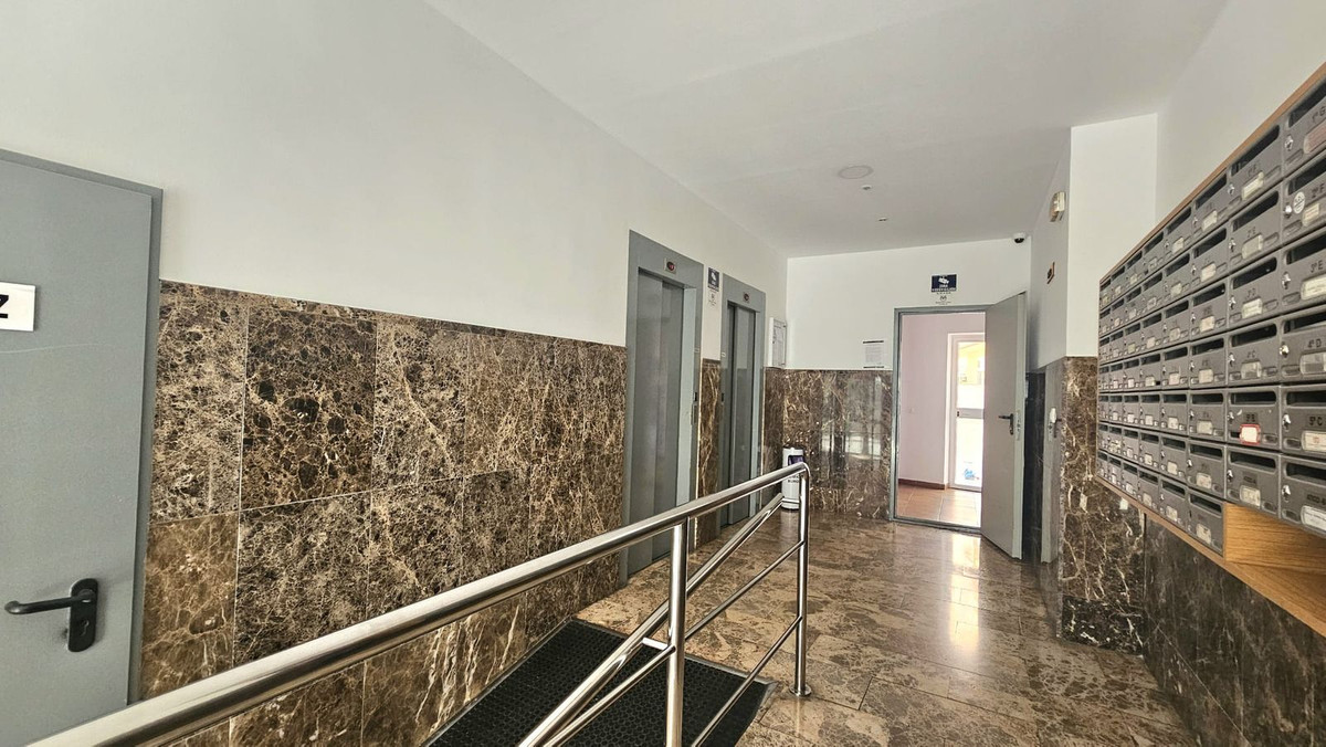 3 Bed Apartment for sale in Fuengirola Costa Del Sol, Málaga, Spain