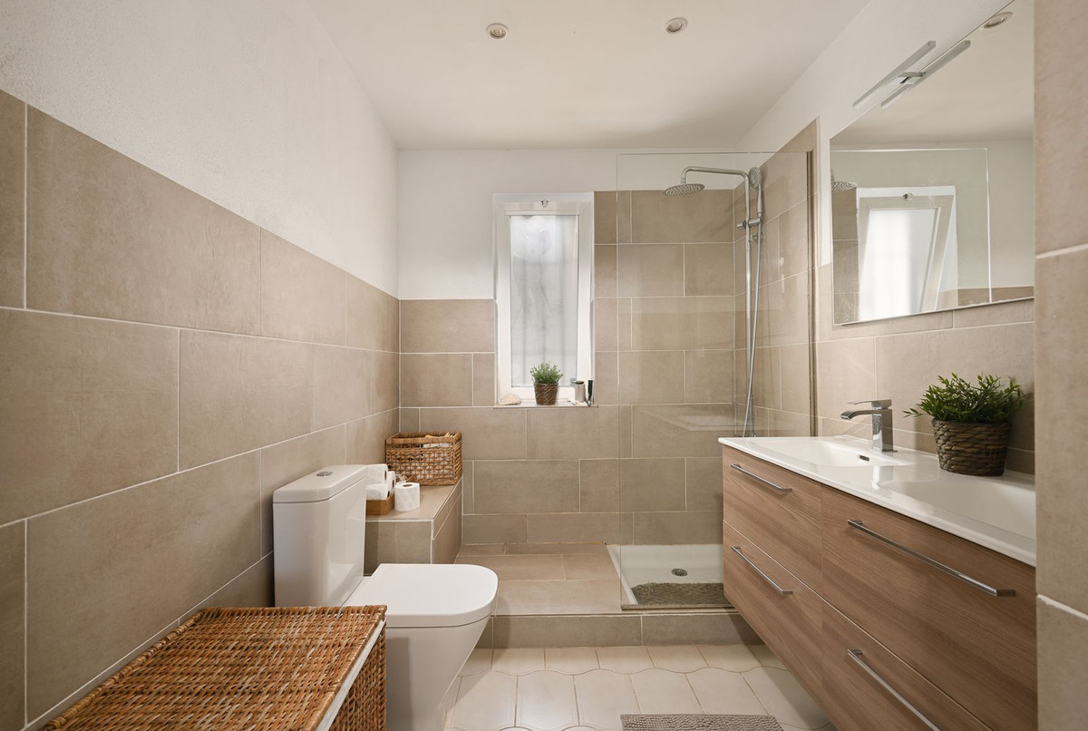 3 Bed Townhouse for sale in Benalmadena Costa Del Sol, Málaga, Spain
