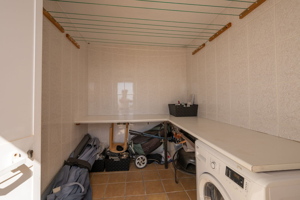 3 Bed Townhouse for sale in Benalmadena Costa Del Sol, Málaga, Spain