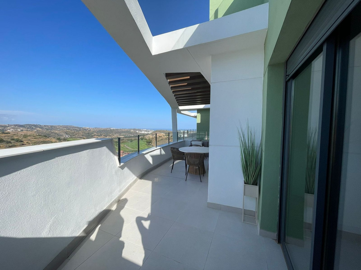 3 Bed Apartment for sale in Calanova Golf Costa Del Sol, Málaga, Spain
