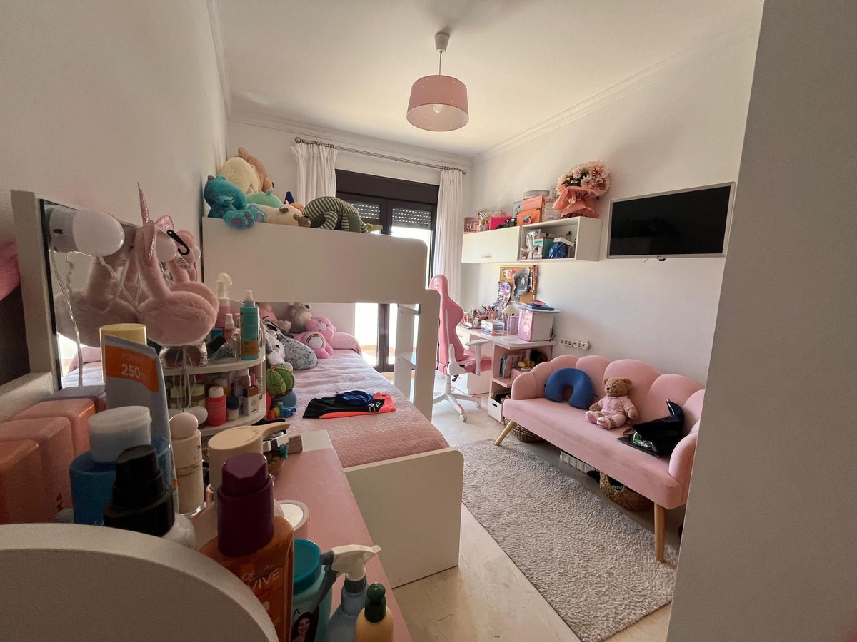 3 Bed Townhouse for sale in Estepona Costa Del Sol, Málaga, Spain