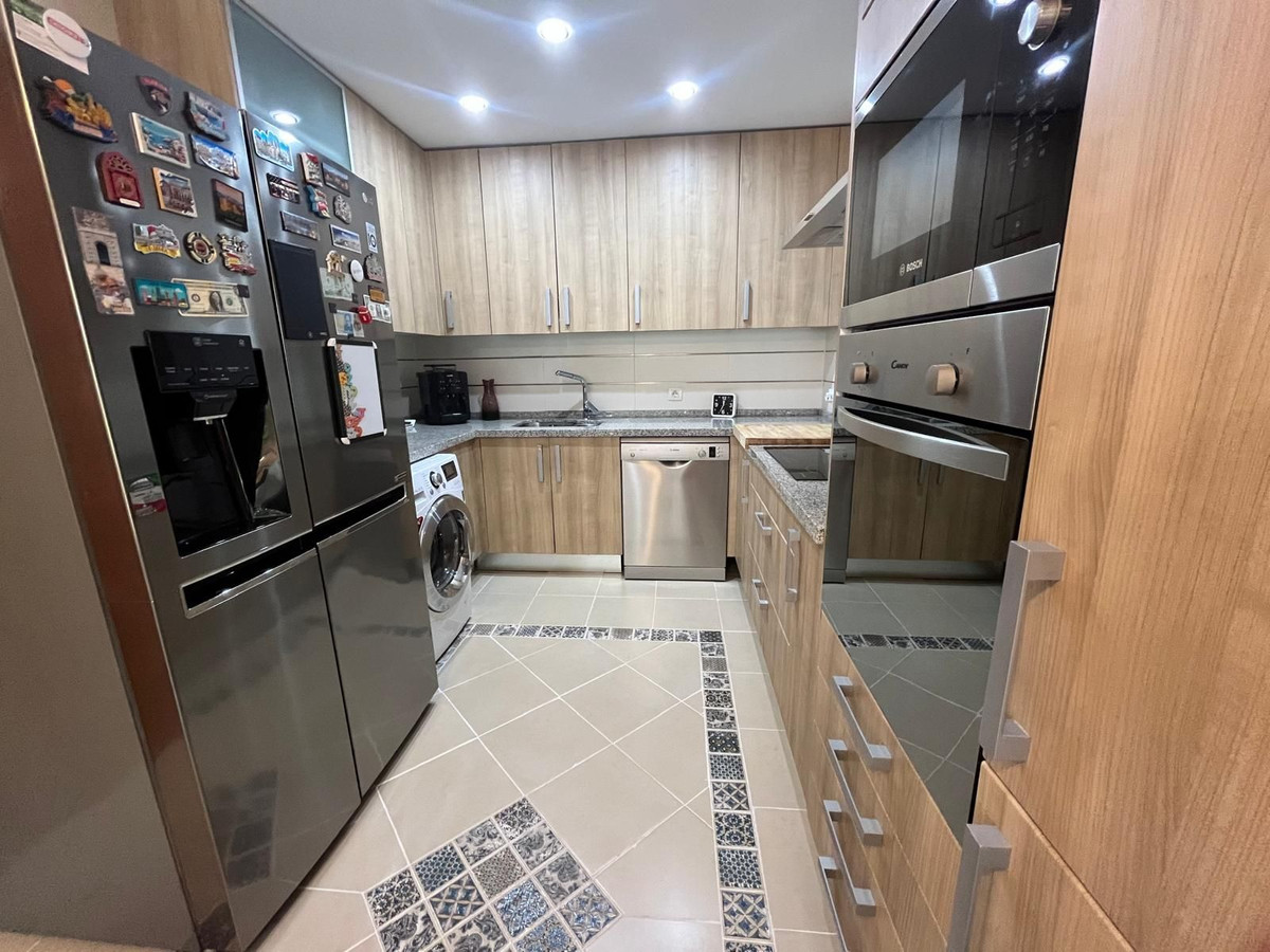 3 Bed Townhouse for sale in Estepona Costa Del Sol, Málaga, Spain