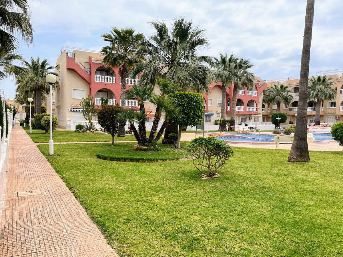 2 Bed Apartment for sale in Los Alcazares Costa Calida, Murcia, Spain