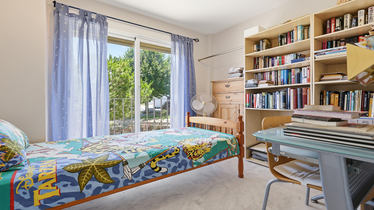 4 Bed Townhouse for sale in Manilva Costa Del Sol, Málaga, Spain