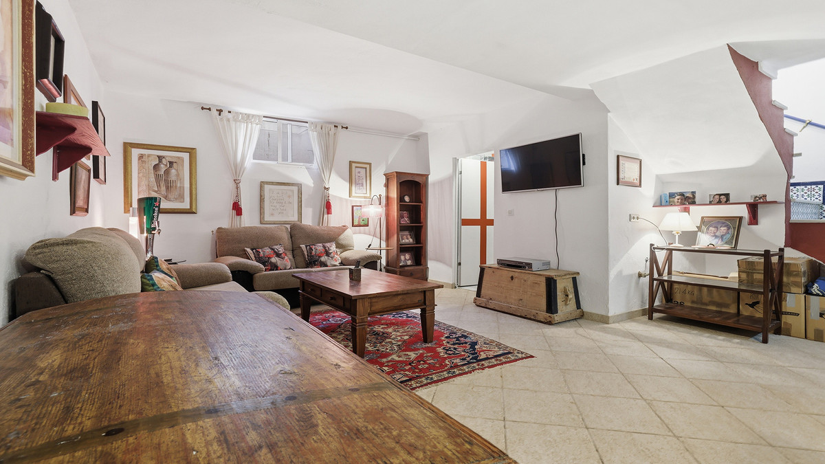 4 Bed Townhouse for sale in Manilva Costa Del Sol, Málaga, Spain