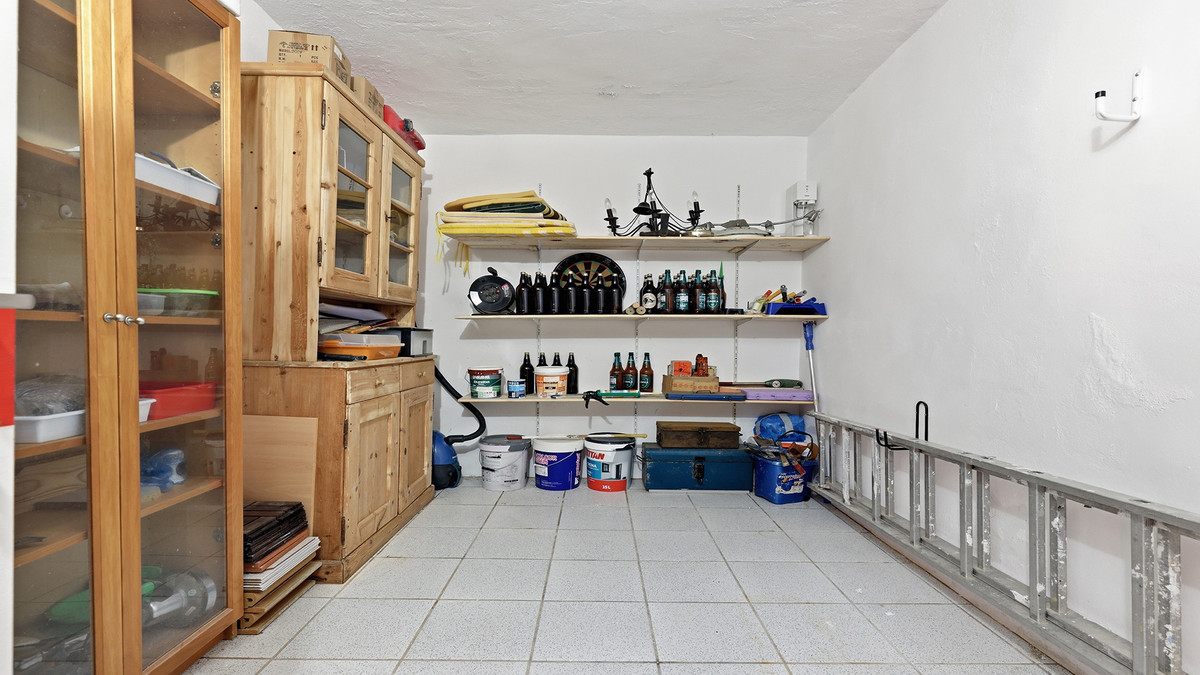 4 Bed Townhouse for sale in Manilva Costa Del Sol, Málaga, Spain