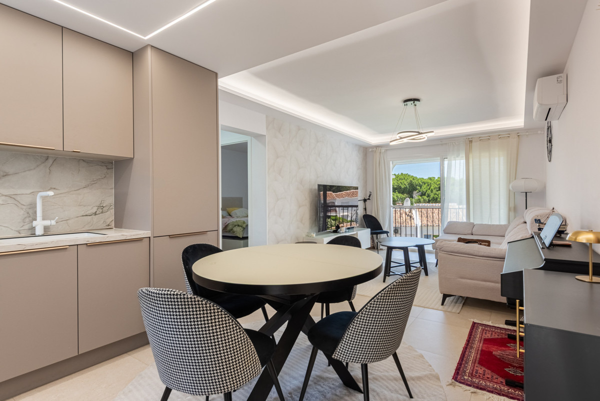 2 Bed Apartment for sale in La Cala De Mijas Costa Del Sol, Málaga, Spain