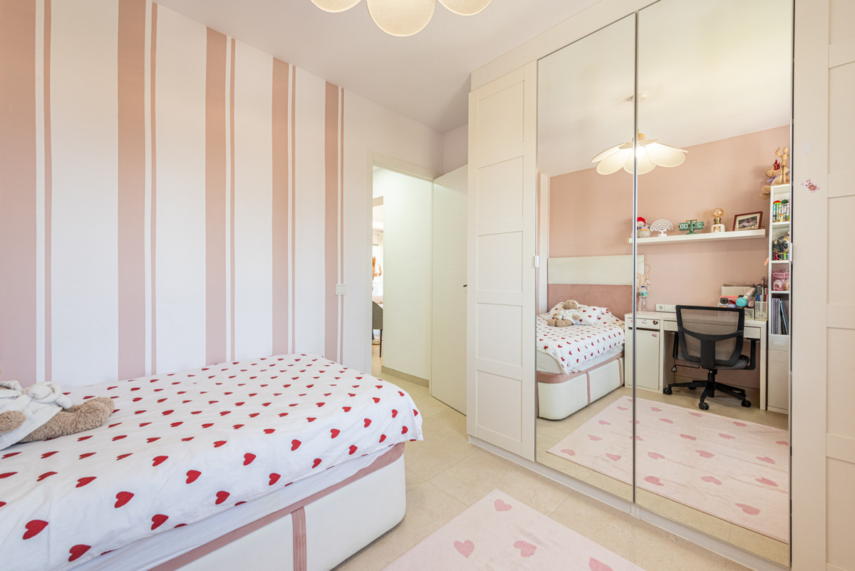 2 Bed Apartment for sale in La Cala De Mijas Costa Del Sol, Málaga, Spain