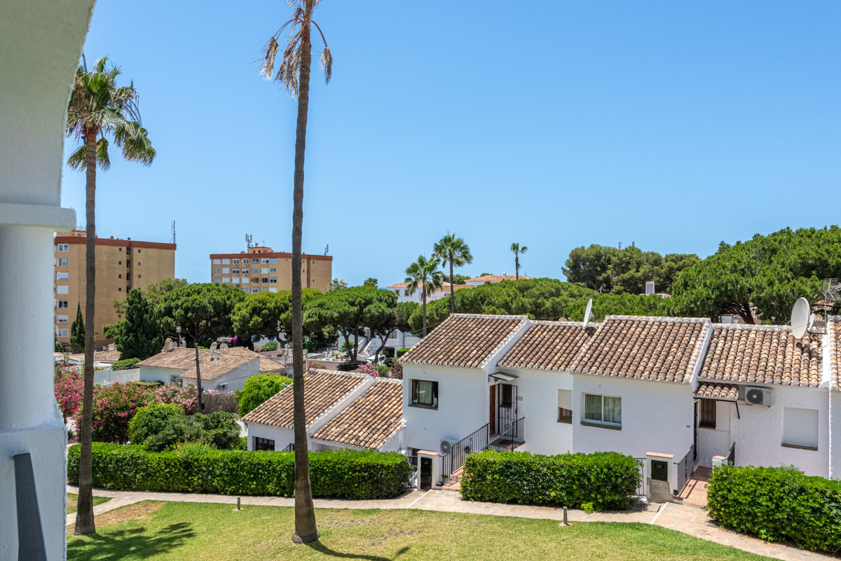 2 Bed Apartment for sale in La Cala De Mijas Costa Del Sol, Málaga, Spain