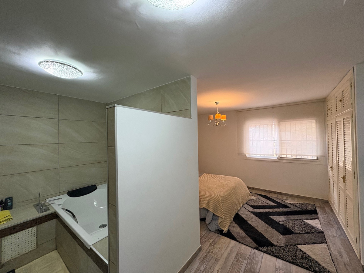 3 Bed Townhouse for sale in Estepona Costa Del Sol, Málaga, Spain