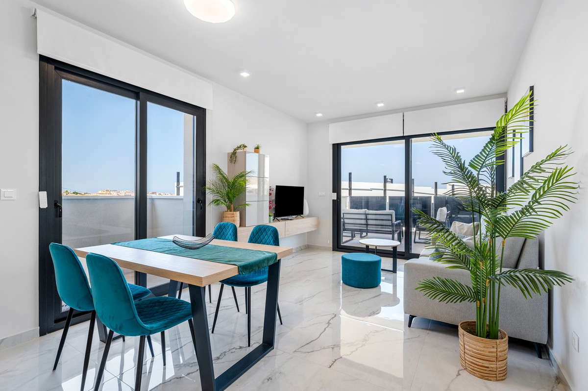 2 Bed Apartment for sale in Playa Flamenca Costa Blanca, Alicante, Spain