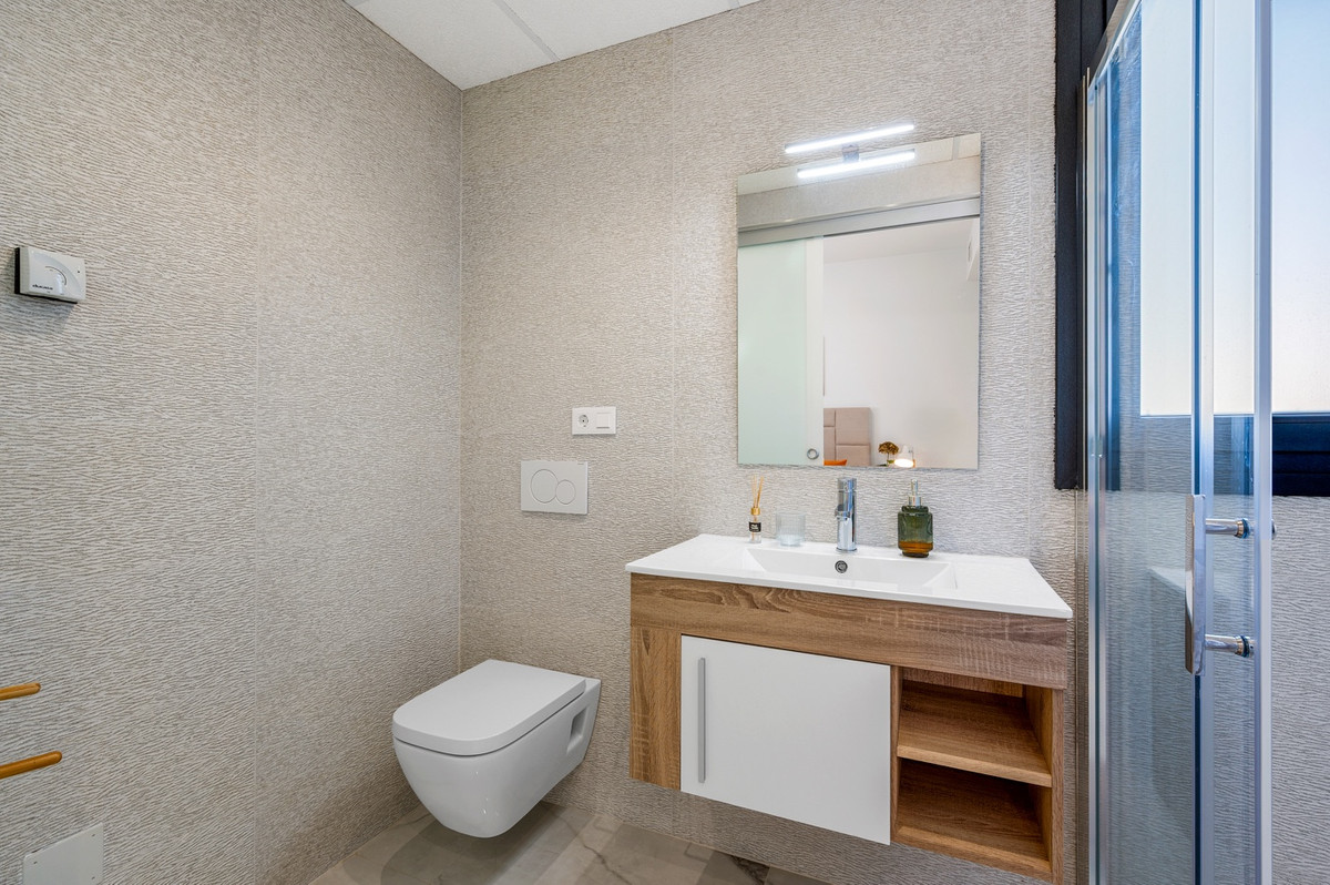 2 Bed Apartment for sale in Playa Flamenca Costa Blanca, Alicante, Spain