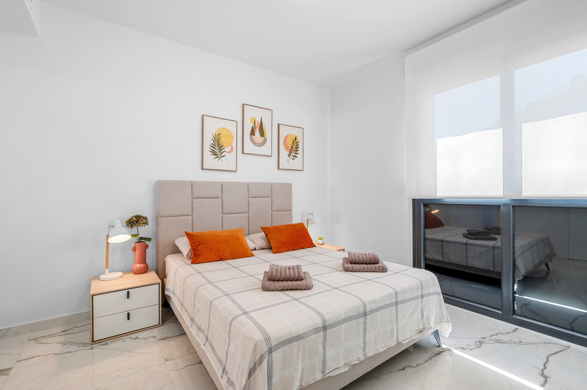 2 Bed Apartment for sale in Playa Flamenca Costa Blanca, Alicante, Spain