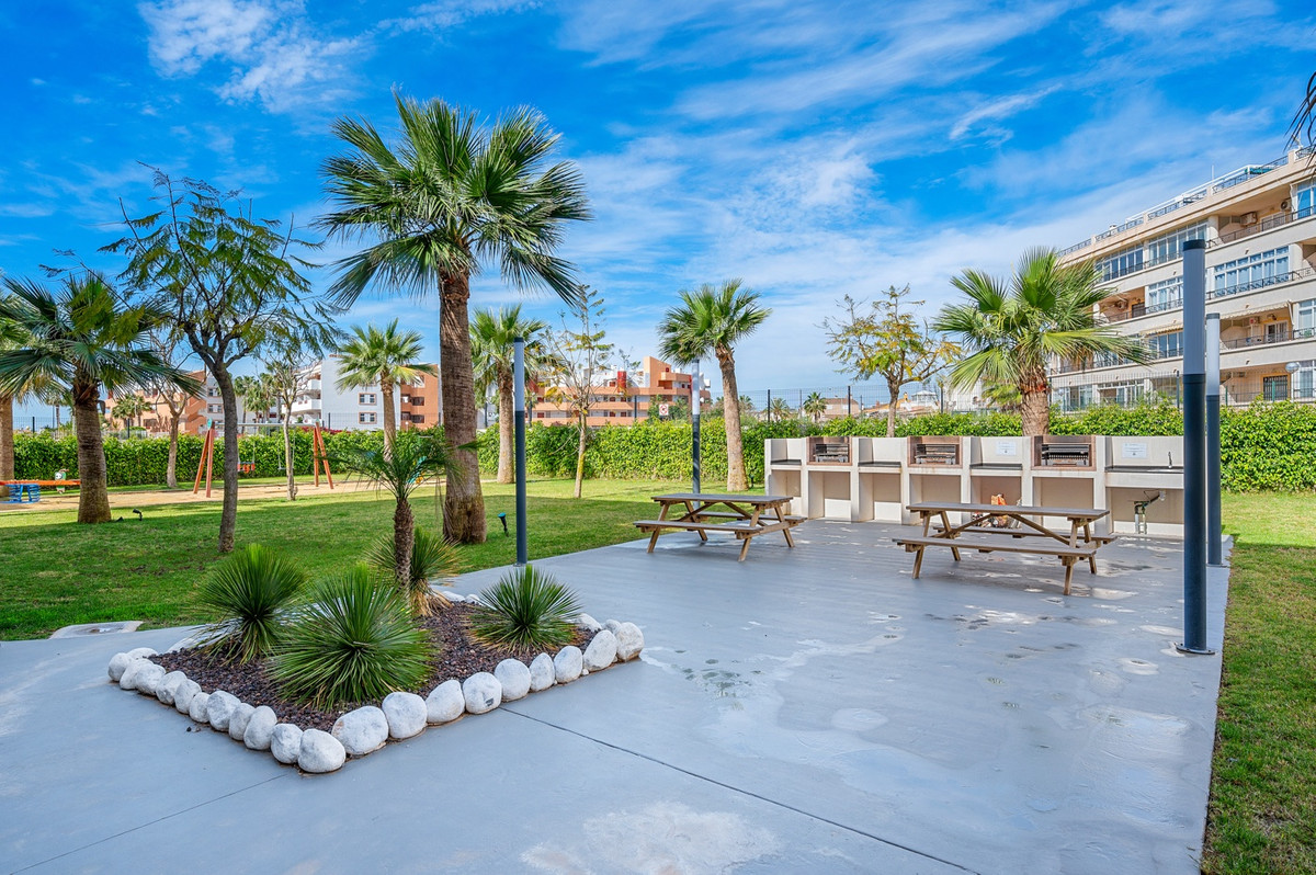 2 Bed Apartment for sale in Playa Flamenca Costa Blanca, Alicante, Spain