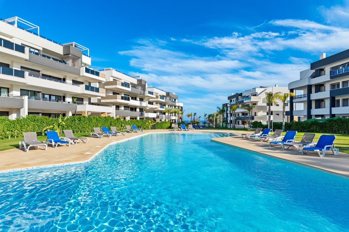 2 Bed Apartment for sale in Playa Flamenca Costa Blanca, Alicante, Spain
