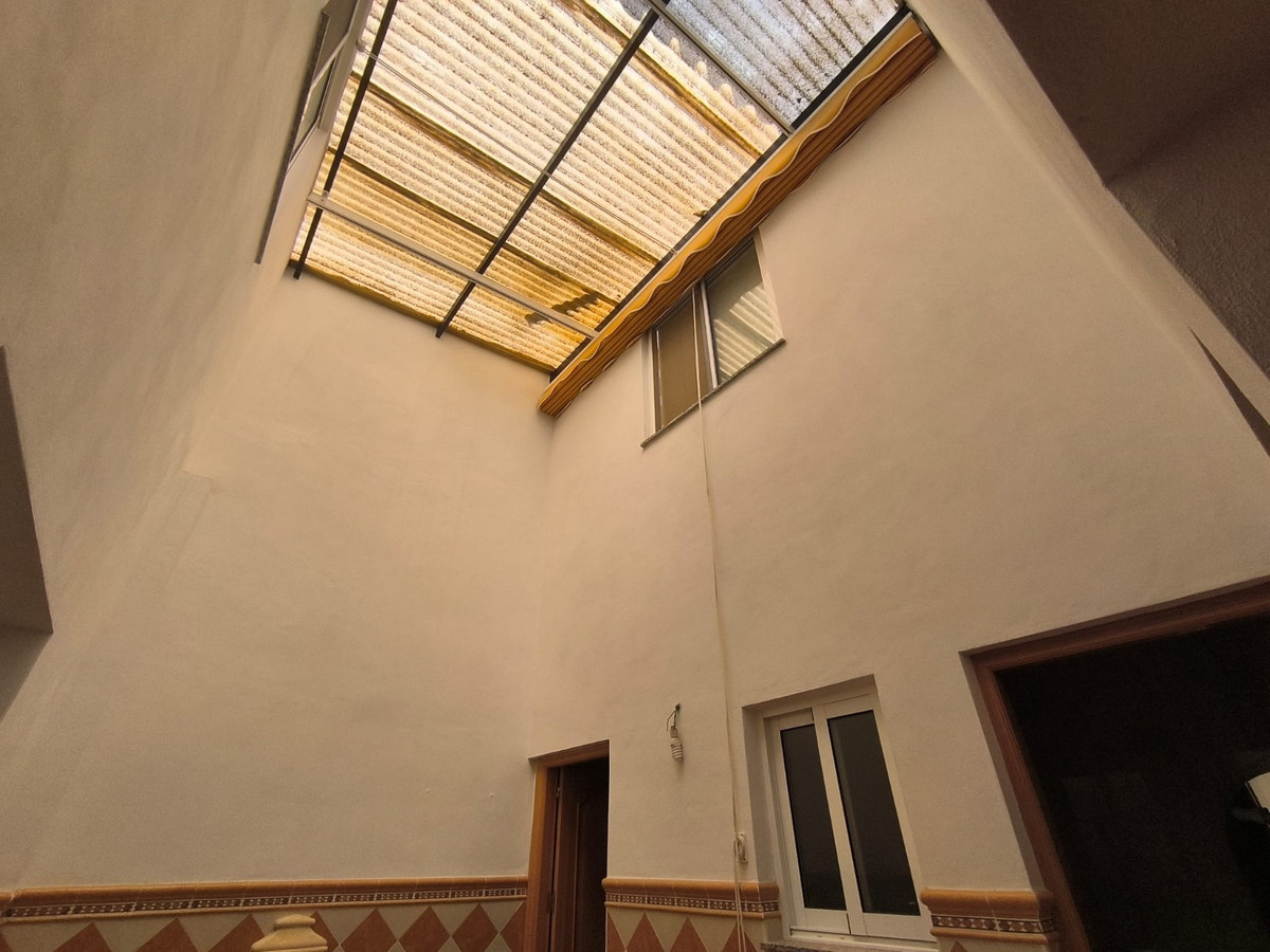 4 Bed Townhouse for sale in Algueña Costa Blanca, Alicante, Spain