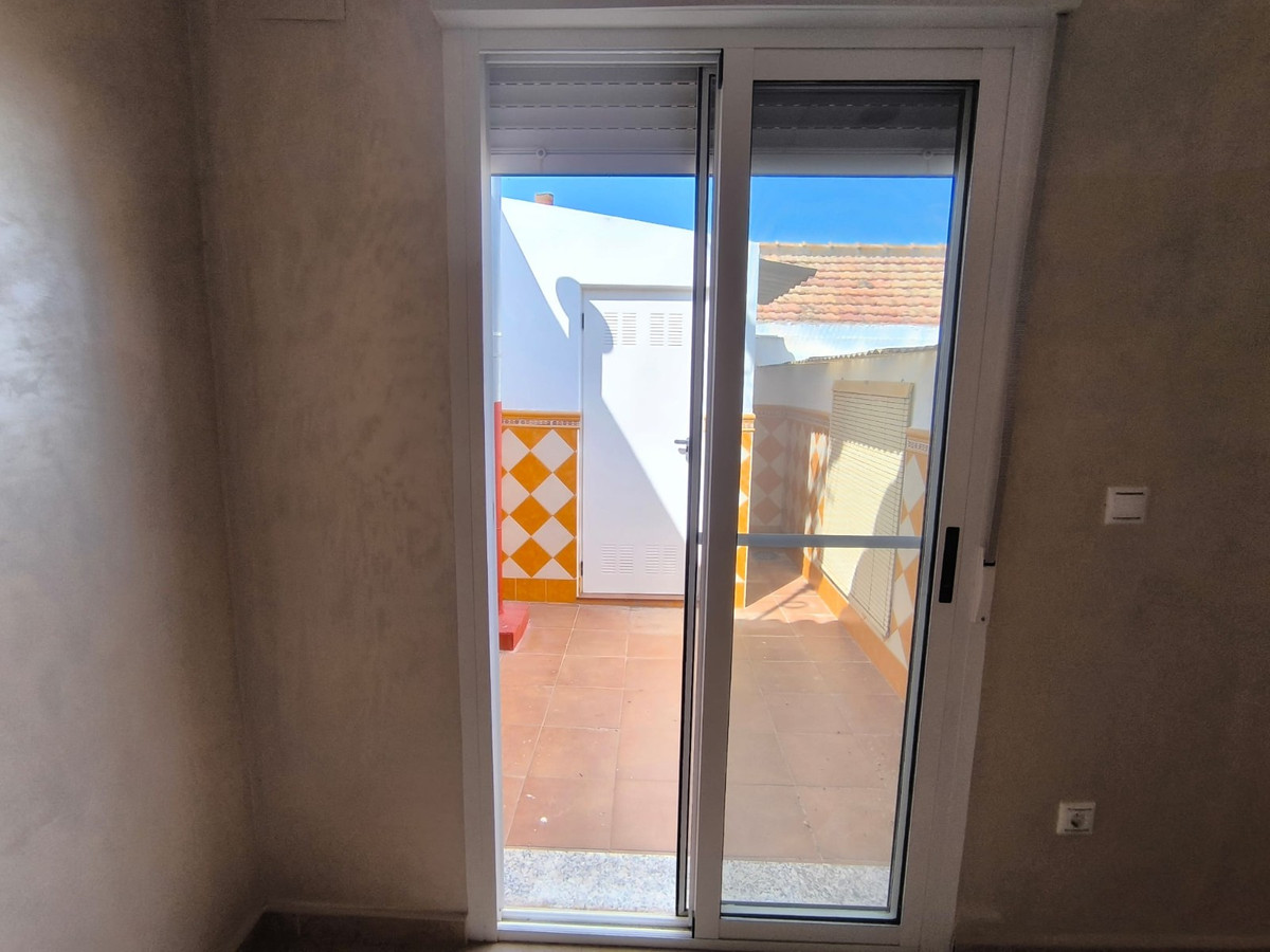 4 Bed Townhouse for sale in Algueña Costa Blanca, Alicante, Spain
