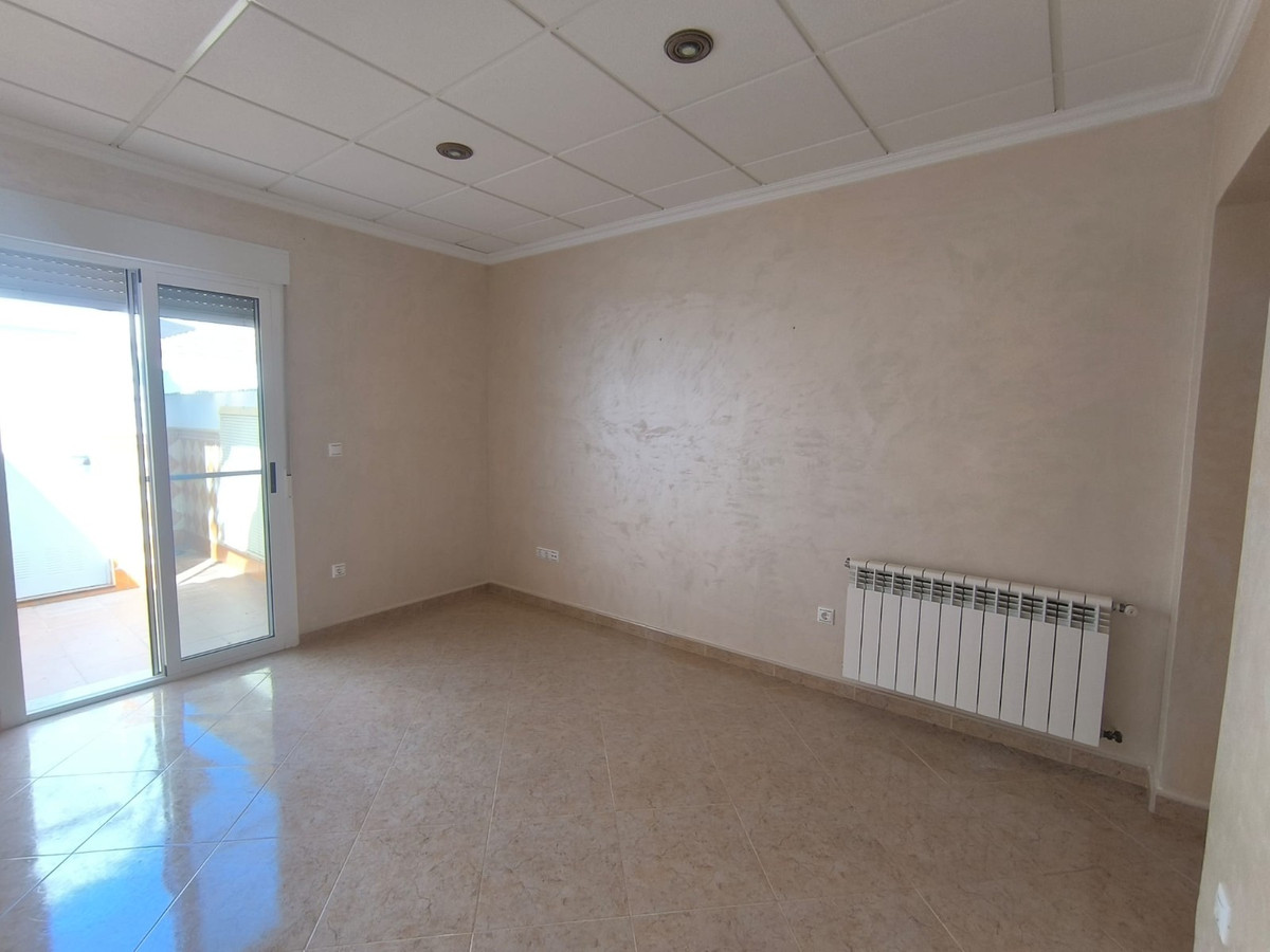 4 Bed Townhouse for sale in Algueña Costa Blanca, Alicante, Spain