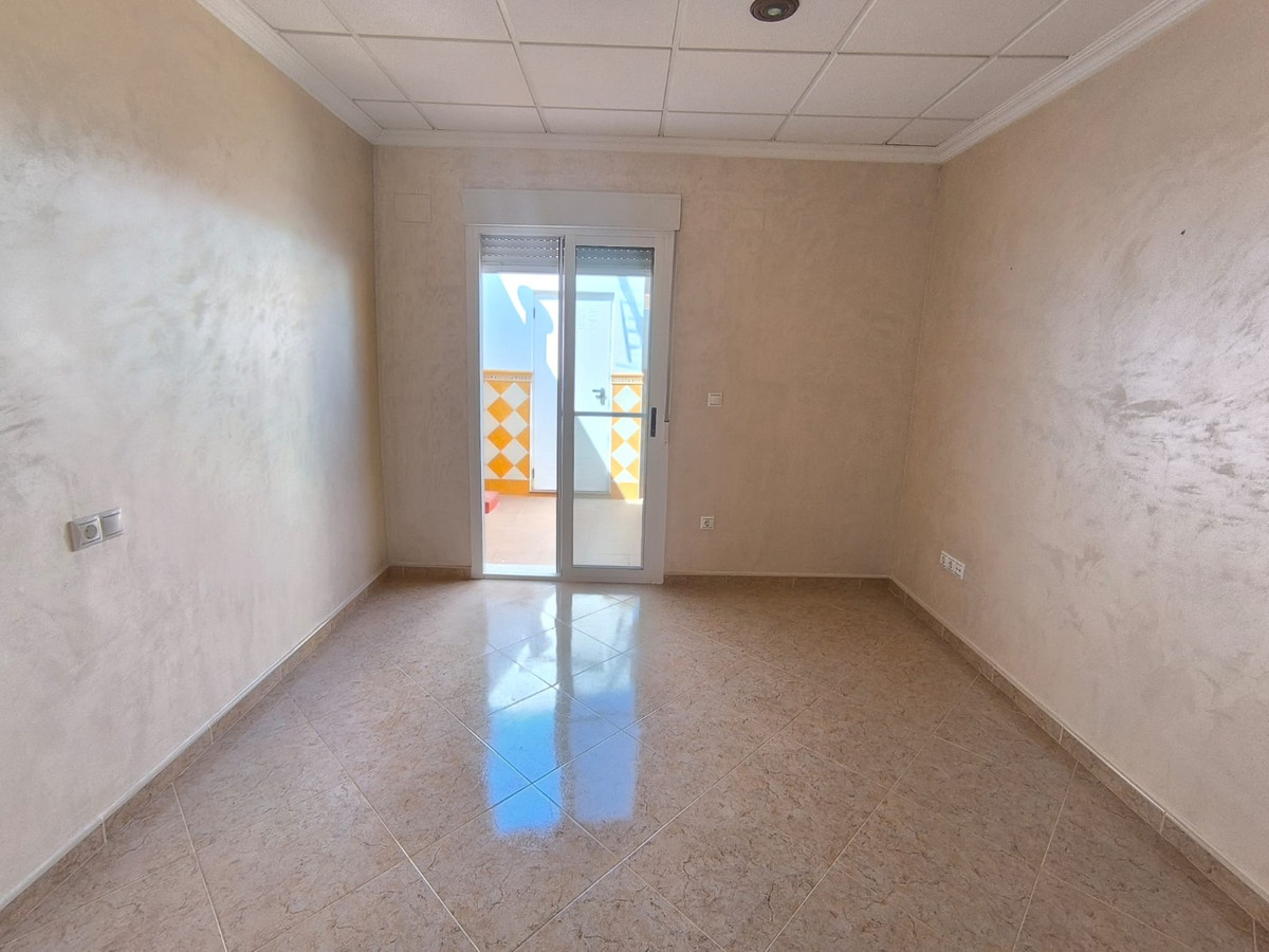 4 Bed Townhouse for sale in Algueña Costa Blanca, Alicante, Spain