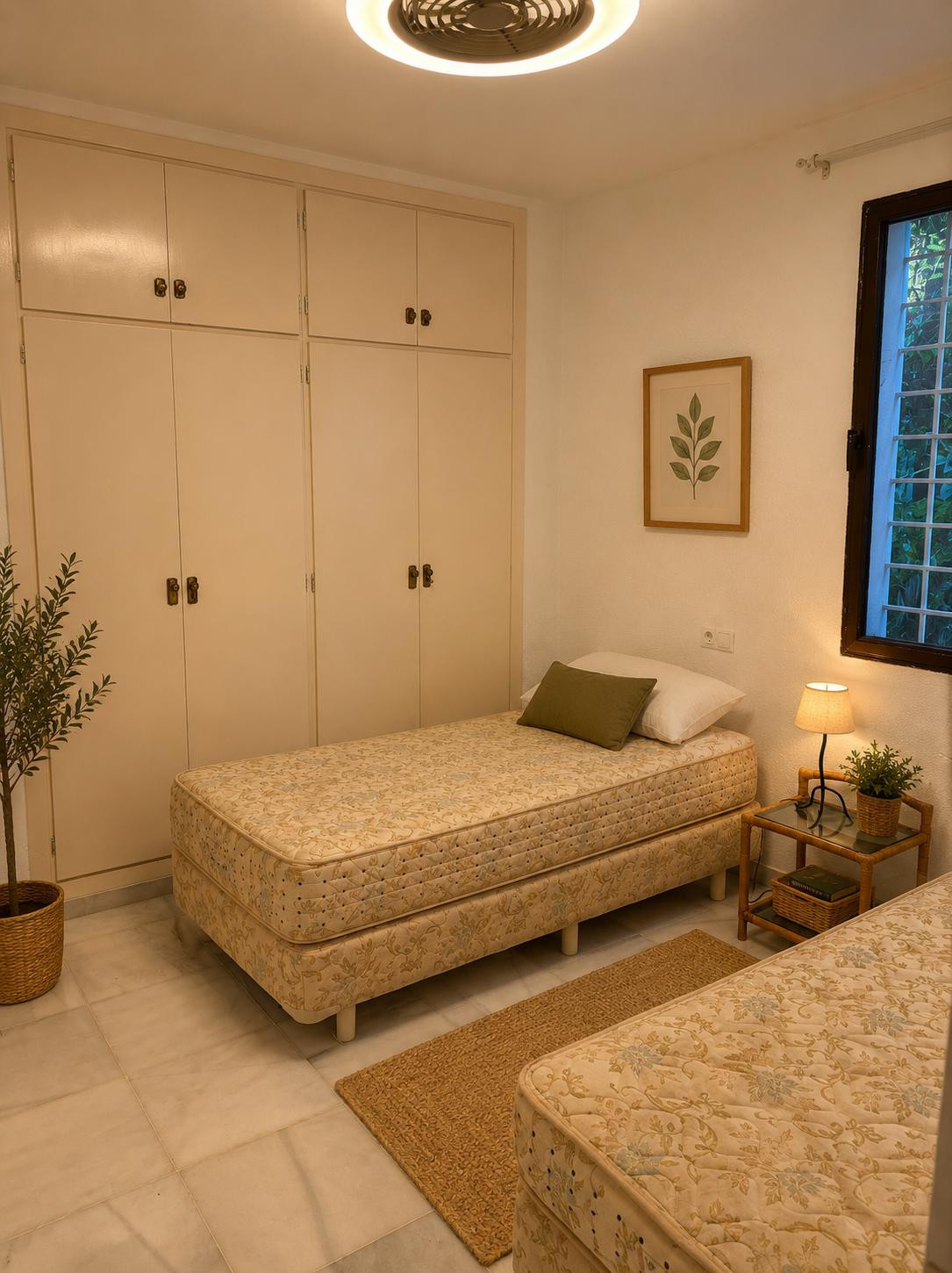 Se vende Villa - Chalet de 4 dormitorios en Costa Del Sol, Málaga, España