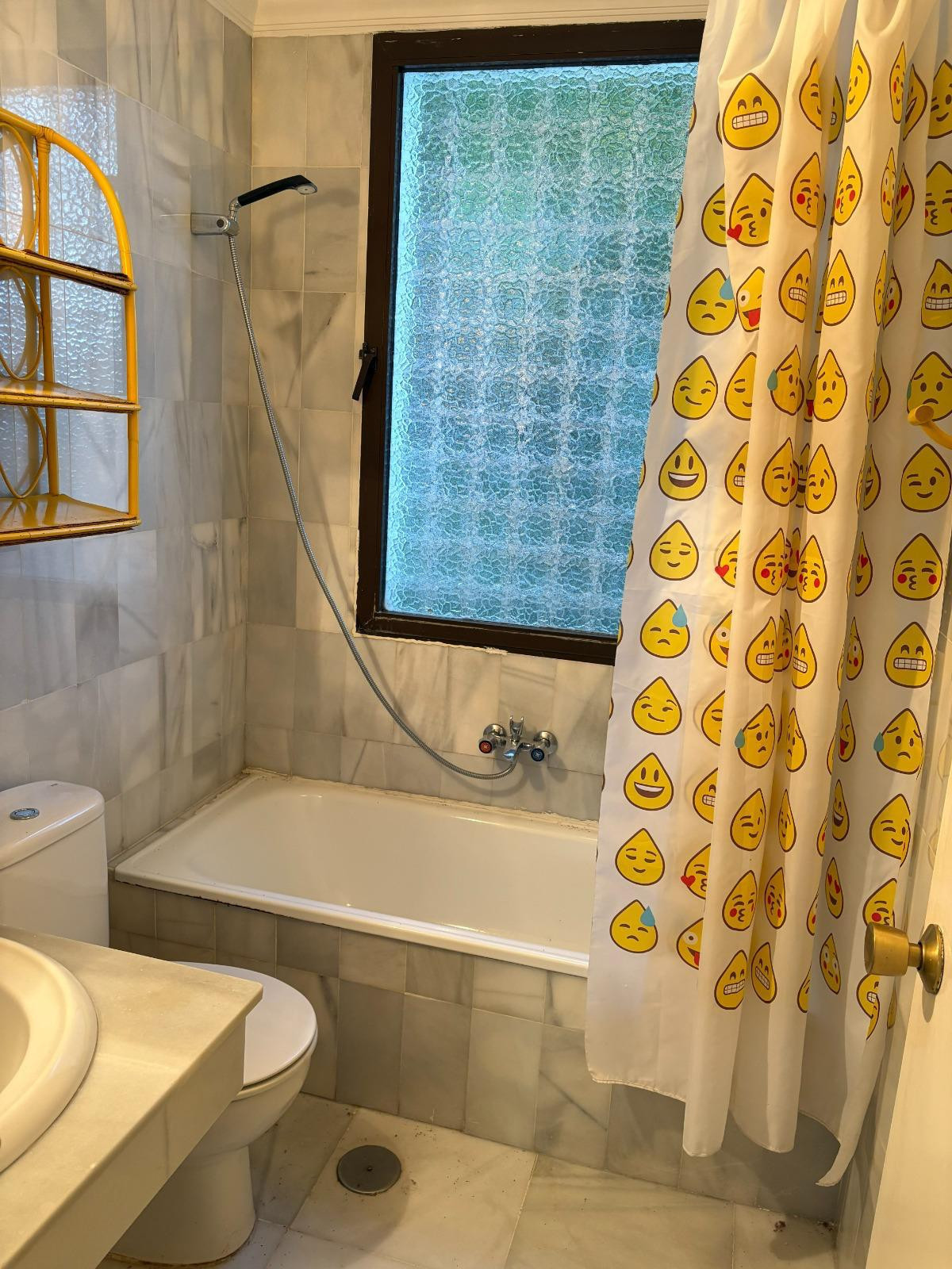 Se vende Villa - Chalet de 4 dormitorios en Costa Del Sol, Málaga, España