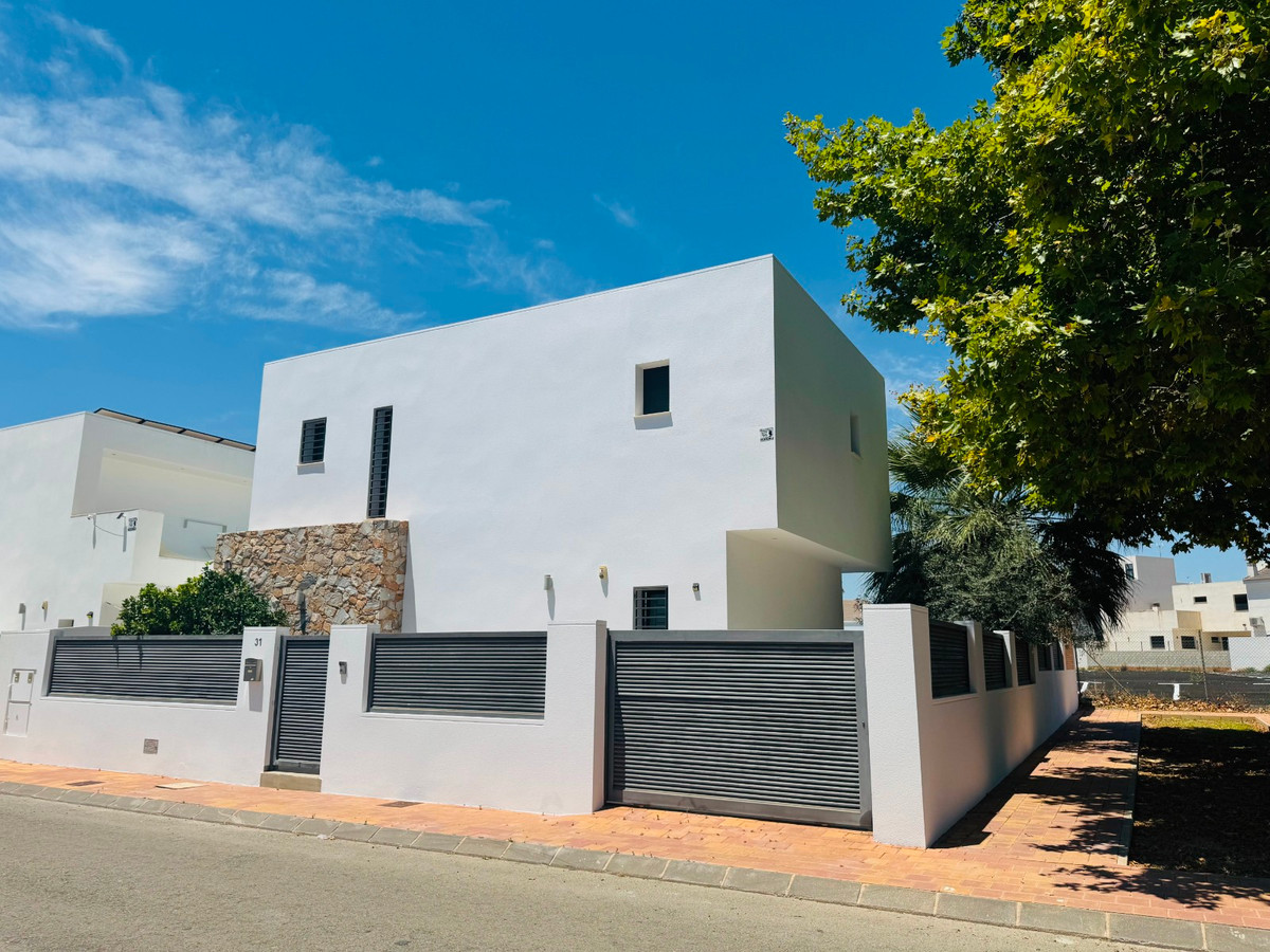 Se vende Villa - Chalet de 3 dormitorios en Costa Calida, Murcia, España