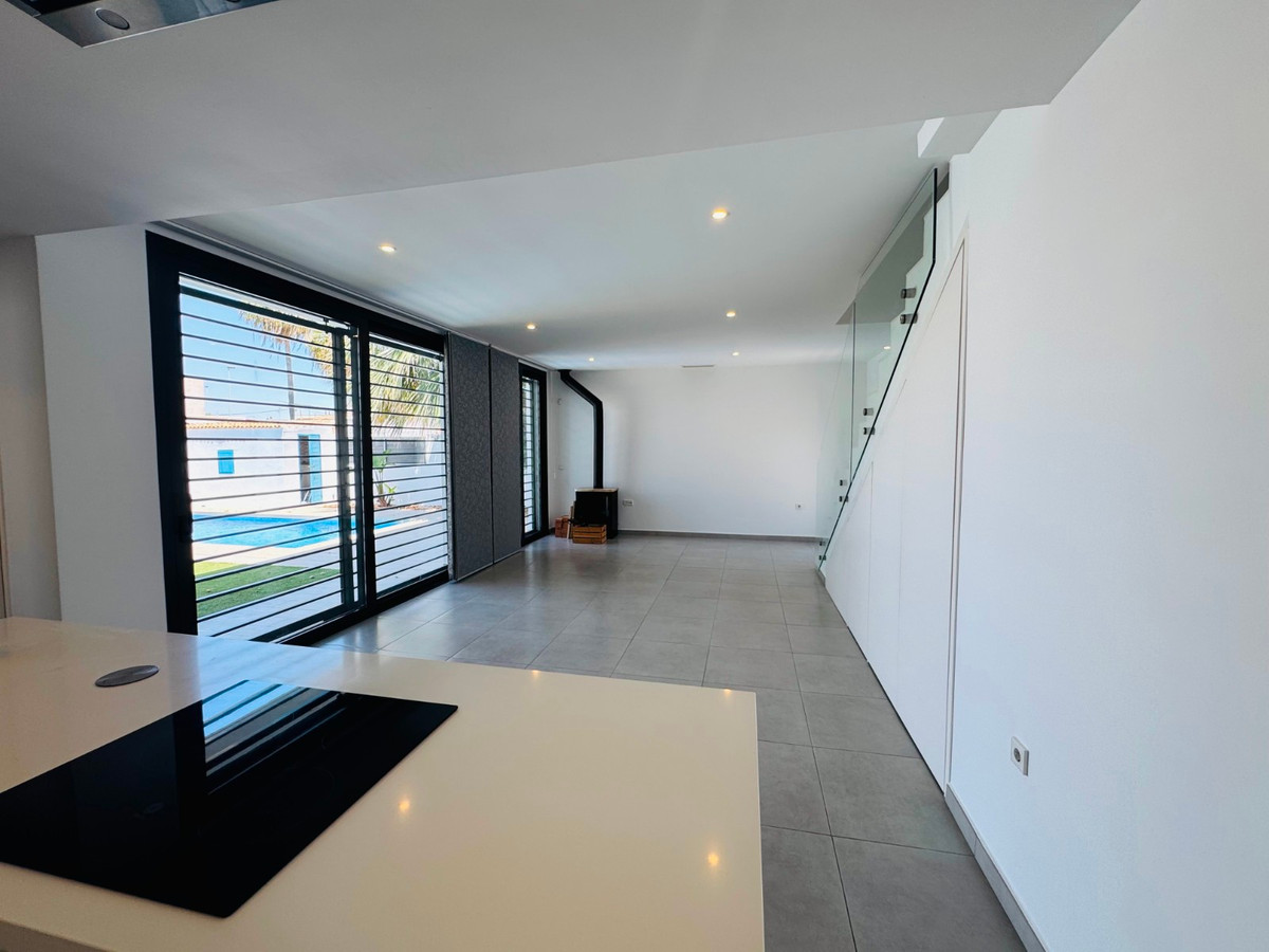 Se vende Villa - Chalet de 3 dormitorios en Costa Calida, Murcia, España