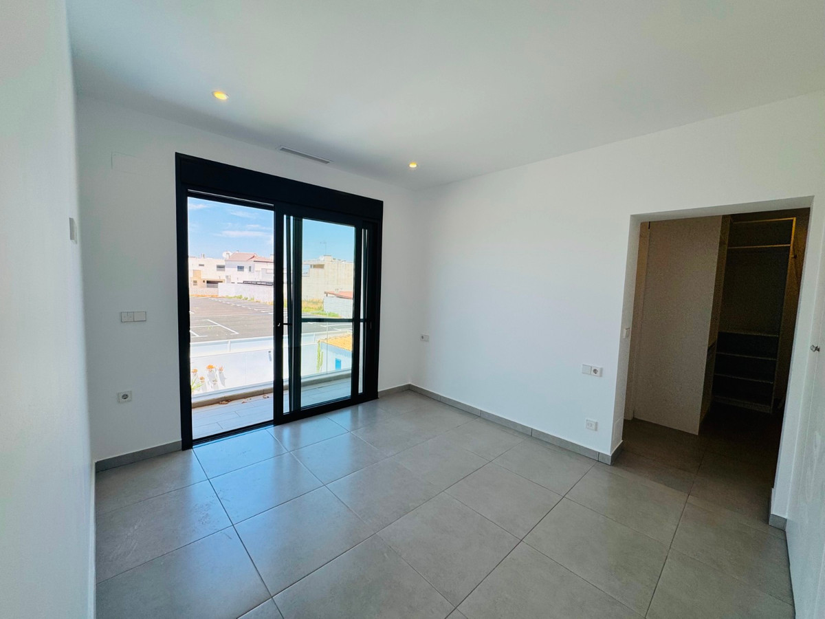 Se vende Villa - Chalet de 3 dormitorios en Costa Calida, Murcia, España