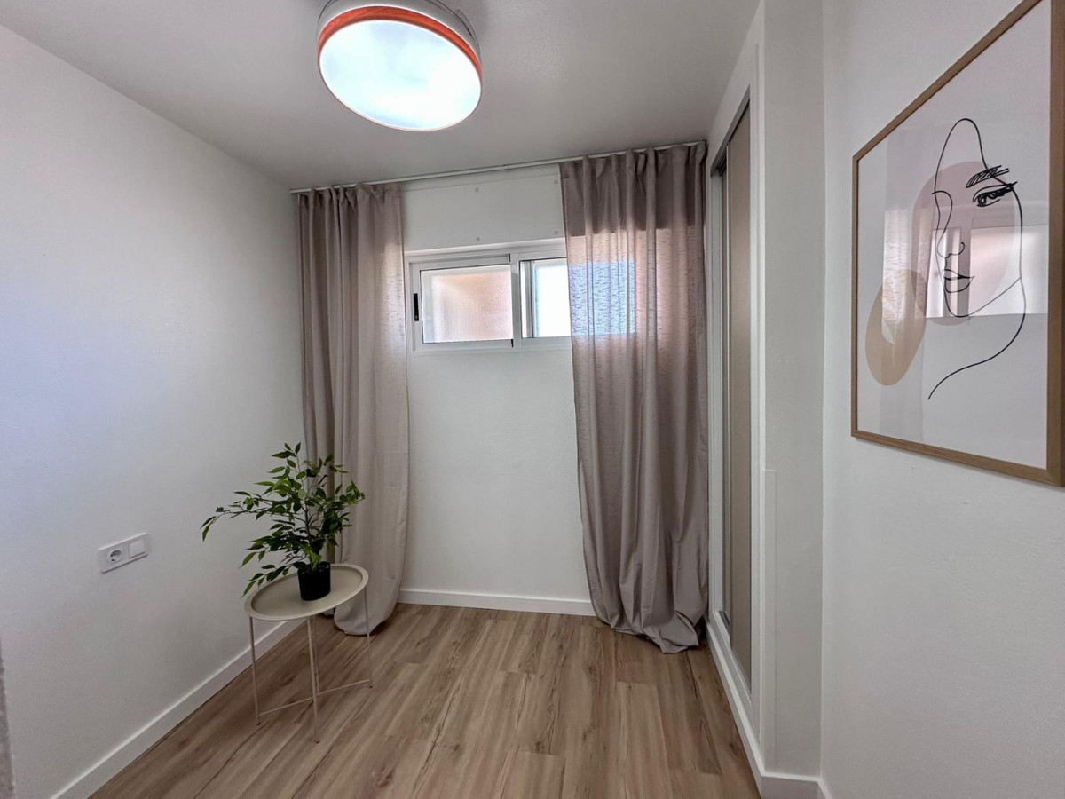 2 Bed Apartment for sale in Torrevieja Costa Blanca, Alicante, Spain