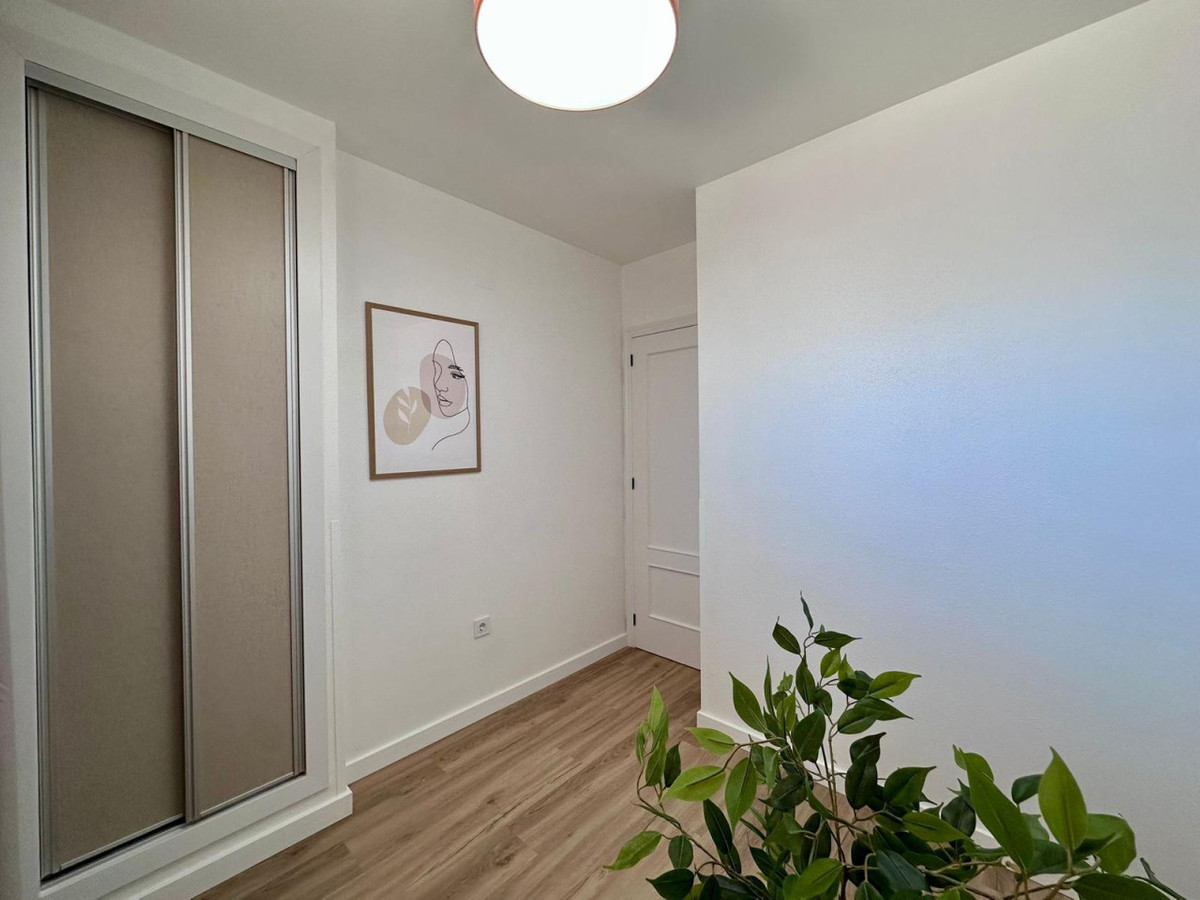 2 Bed Apartment for sale in Torrevieja Costa Blanca, Alicante, Spain