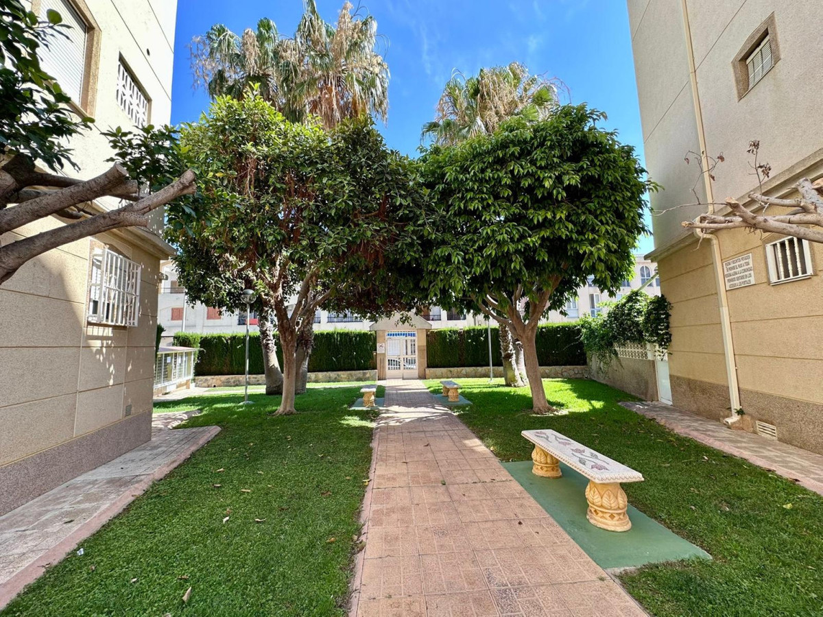2 Bed Apartment for sale in Torrevieja Costa Blanca, Alicante, Spain