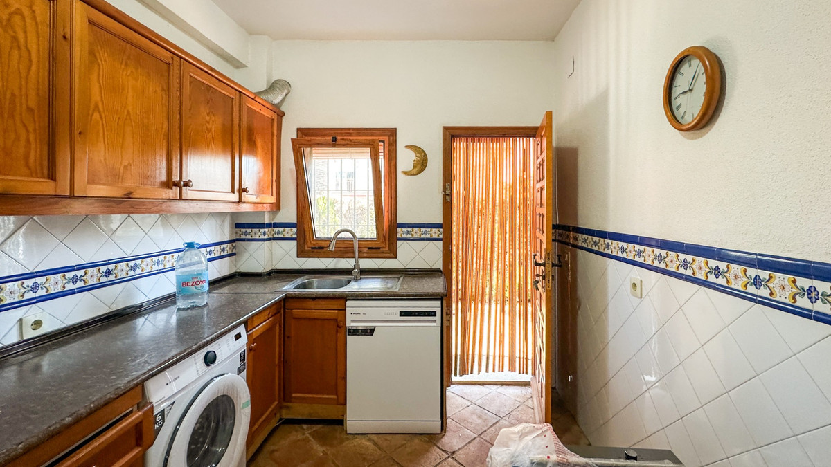 4 Bed Townhouse for sale in Cabo Roig Costa Blanca, Alicante, Spain