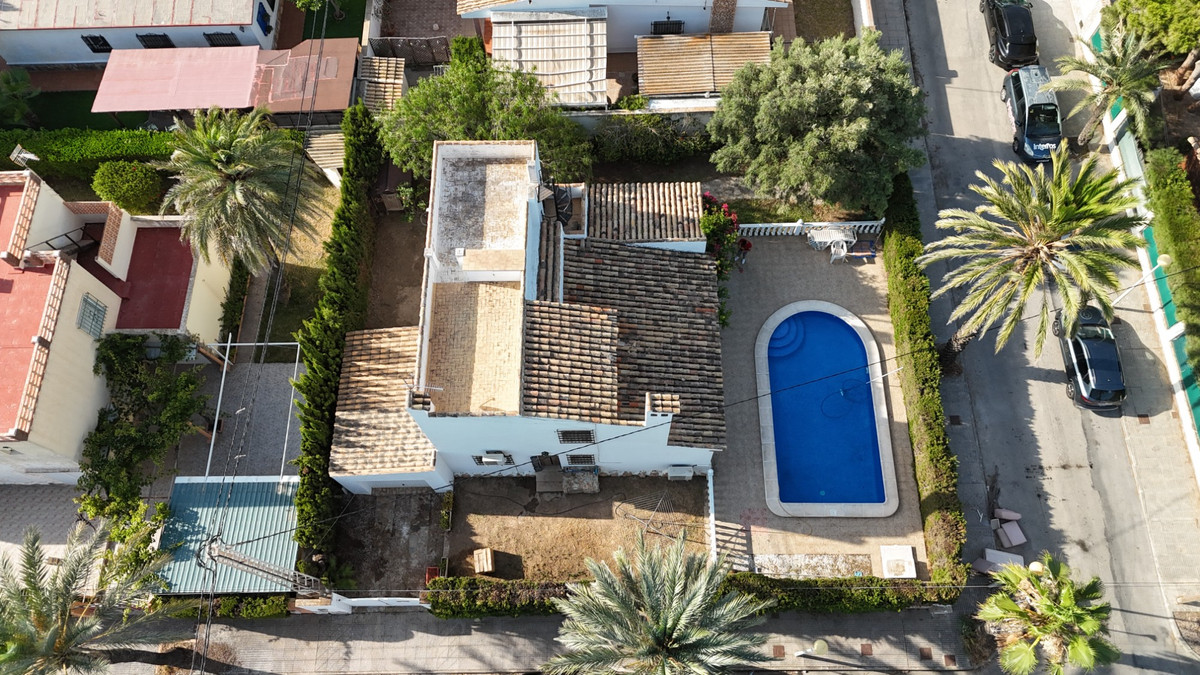 4 Bed Townhouse for sale in Cabo Roig Costa Blanca, Alicante, Spain