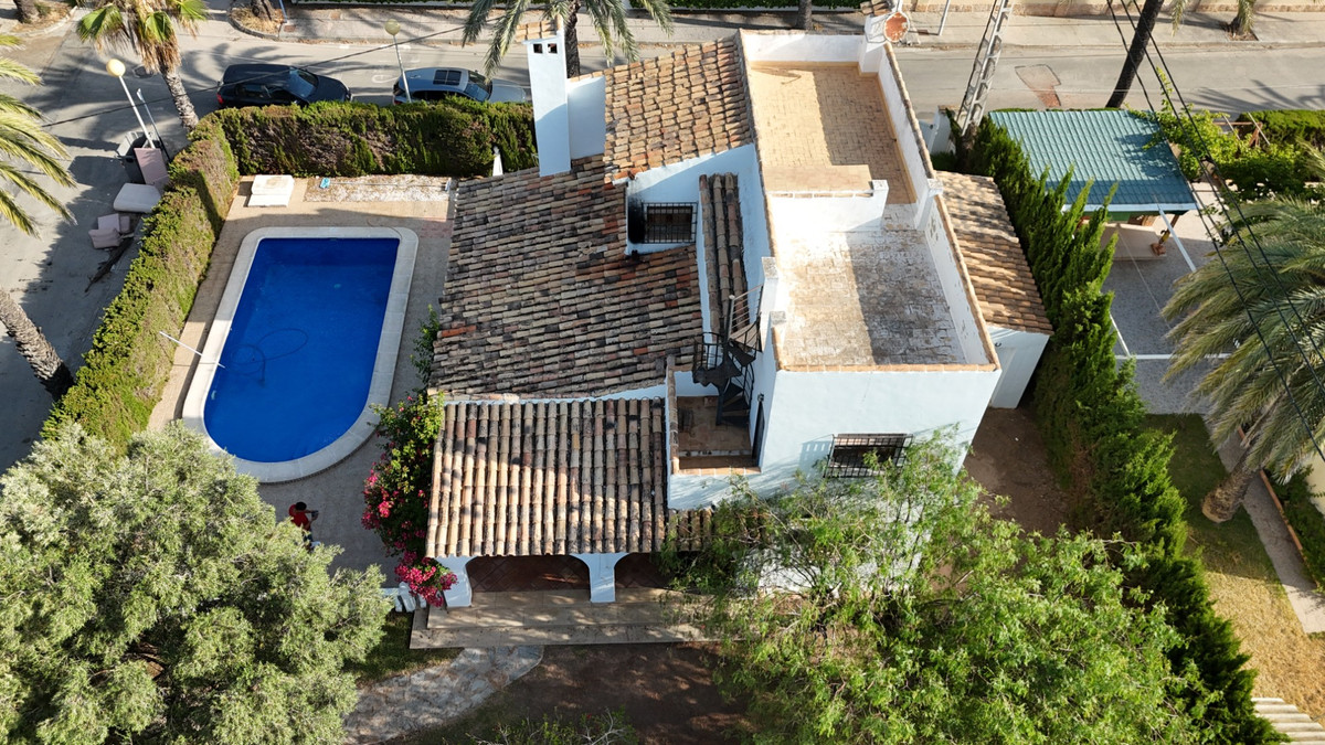 4 Bed Townhouse for sale in Cabo Roig Costa Blanca, Alicante, Spain