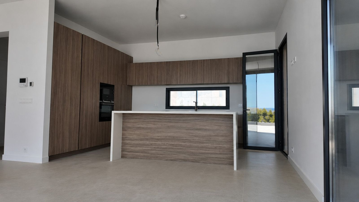 Se vende Villa - Chalet de 3 dormitorios en Costa Del Sol, Málaga, España