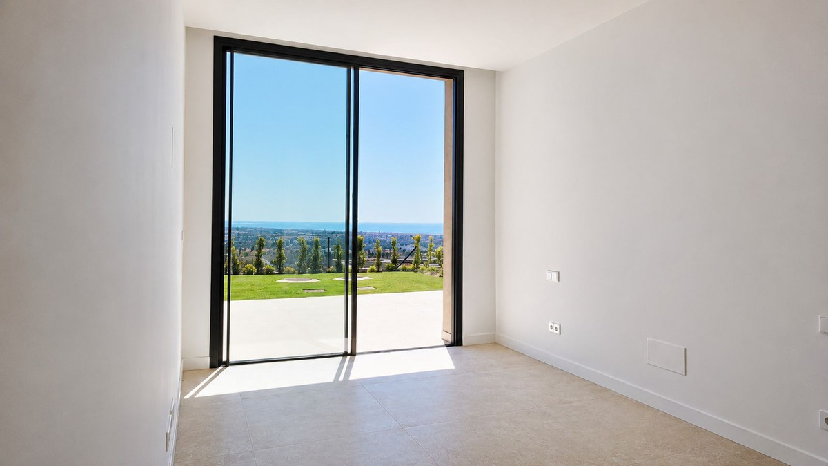 Se vende Villa - Chalet de 3 dormitorios en Costa Del Sol, Málaga, España