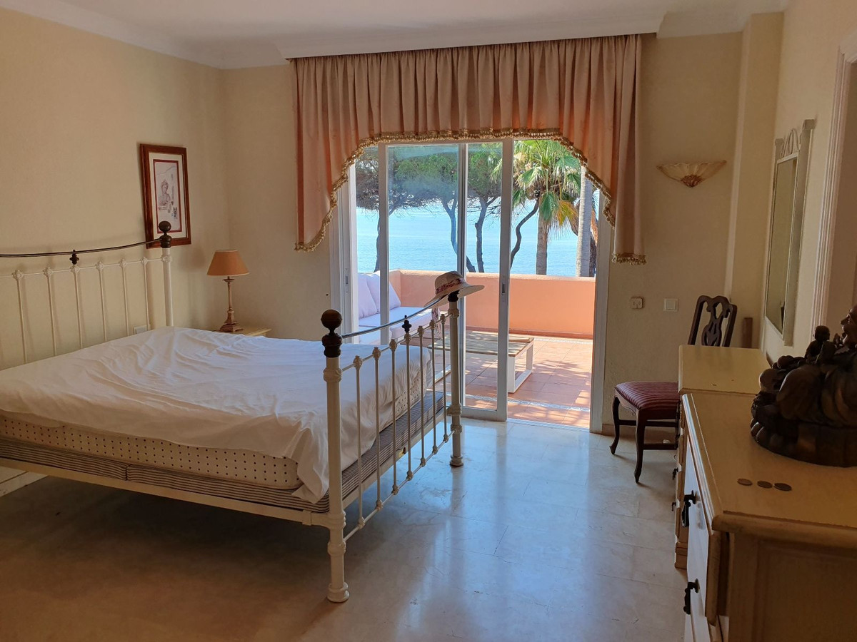 2 Bed Townhouse for sale in El Presidente Costa Del Sol, Málaga, Spain