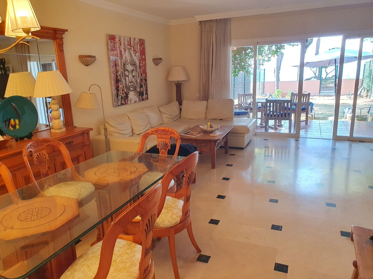 2 Bed Townhouse for sale in El Presidente Costa Del Sol, Málaga, Spain