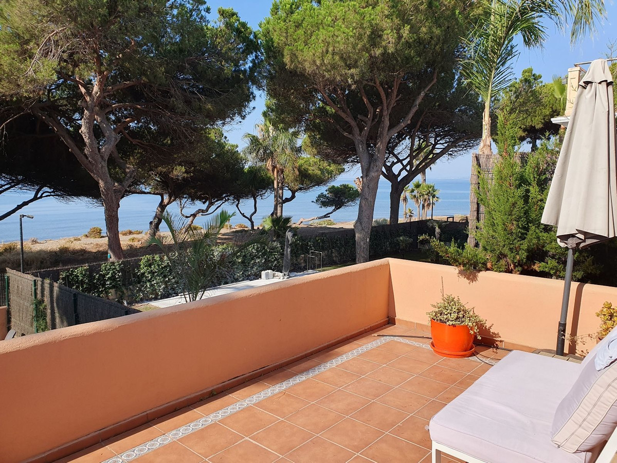 2 Bed Townhouse for sale in El Presidente Costa Del Sol, Málaga, Spain