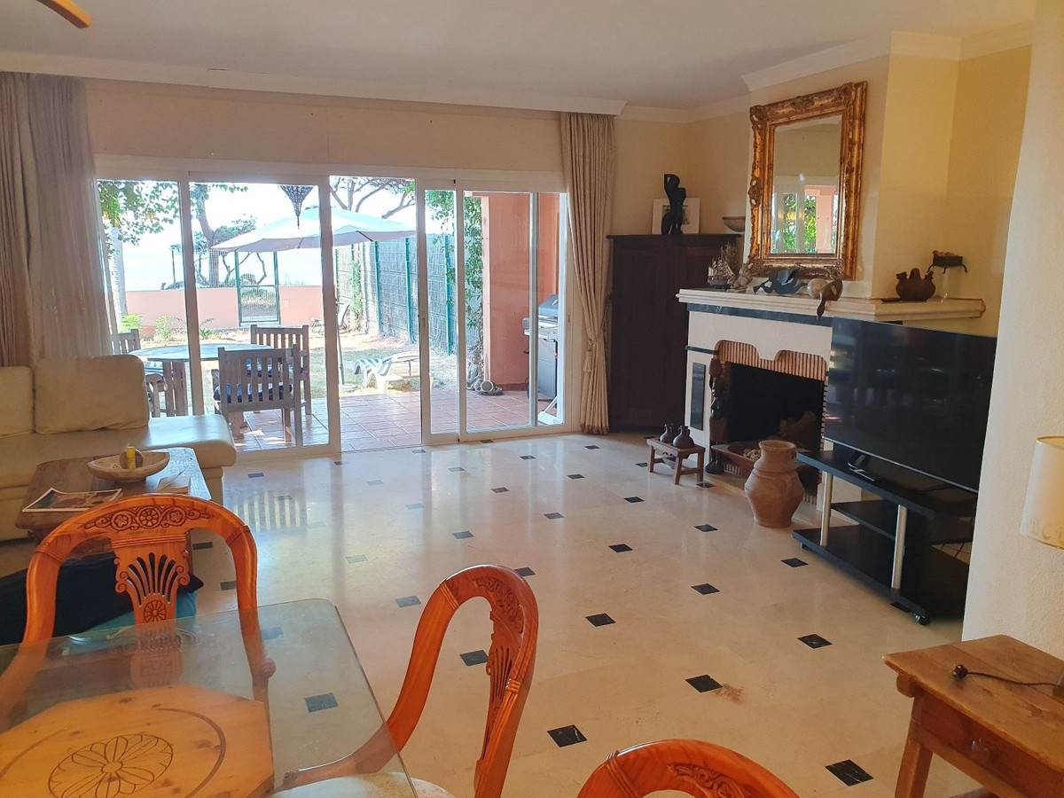 2 Bed Townhouse for sale in El Presidente Costa Del Sol, Málaga, Spain